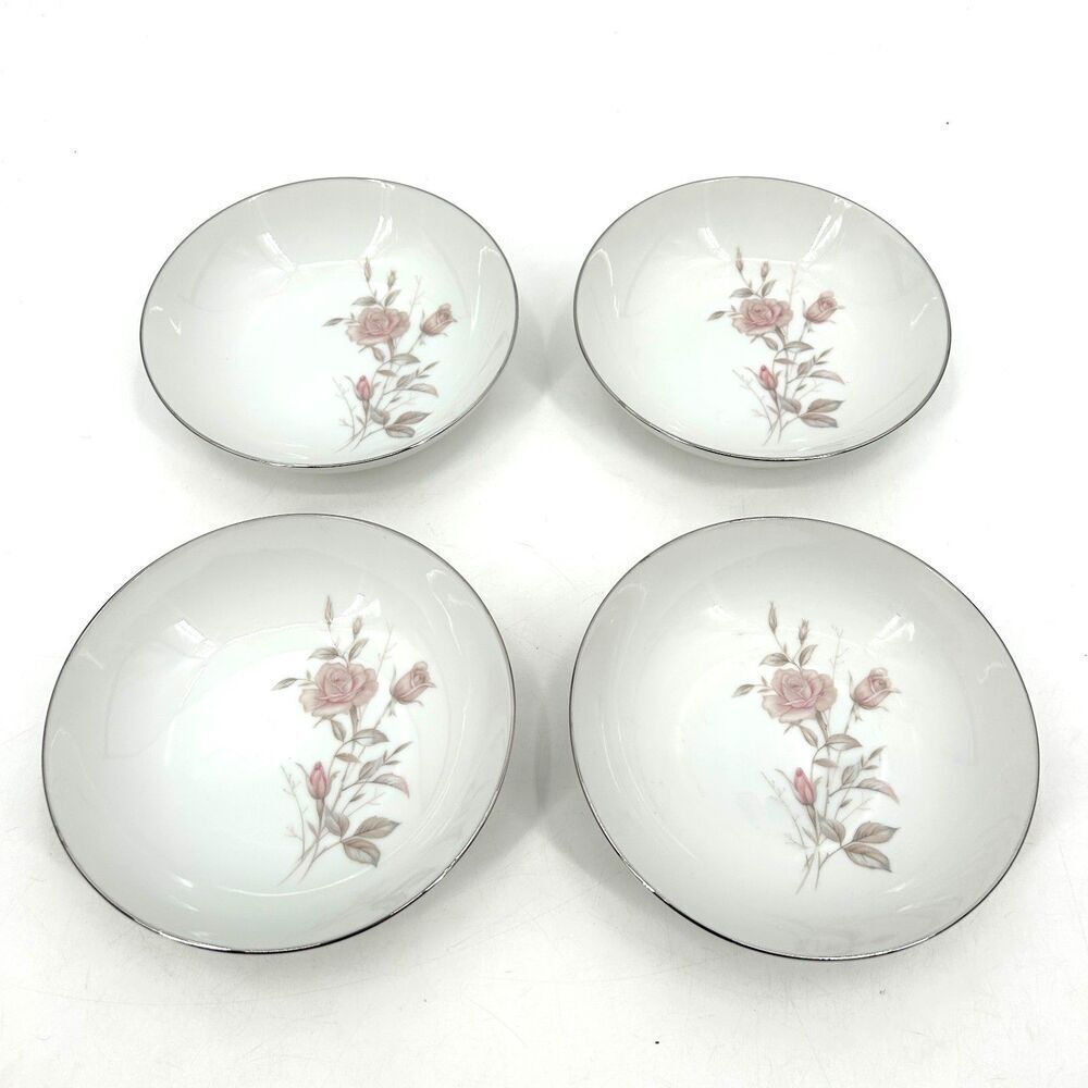 FINE CHINA JAPAN Set of 4 Vintage Laura Cereal Bowl White Floral Platinum Trim